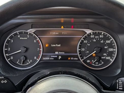 Used 2022 Nissan Rogue SV FWD image 21