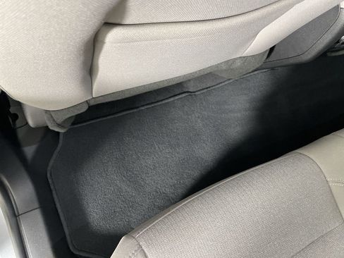 New 2025 GMC Acadia Elevation image 34