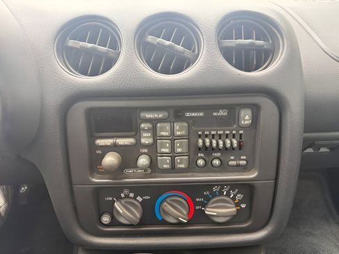 Used 1996 Pontiac Firebird Formula RWD image 15