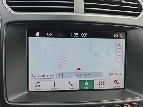 Used 2019 Ford Explorer XLT w/ Equipment Group 202A AWD/4WD image 19