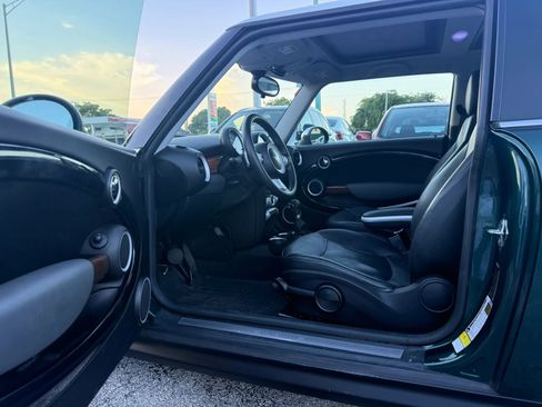 Used 2007 MINI Cooper Hardtop FWD image 9