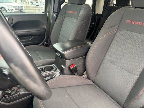 Used 2023 Jeep Gladiator Rubicon w/ Cold Weather Group image 21