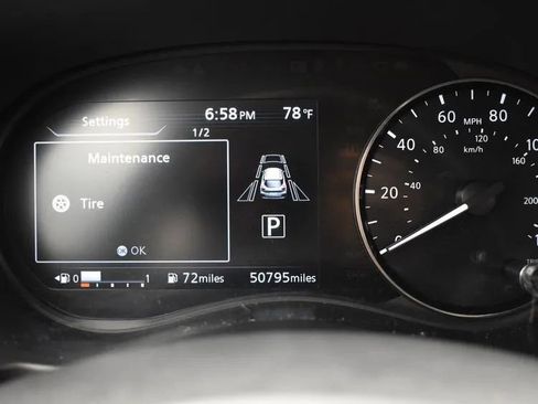 Used 2023 Nissan Kicks SV image 27