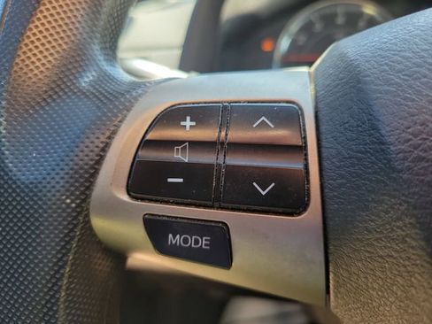 Used 2012 Toyota Corolla S image 19