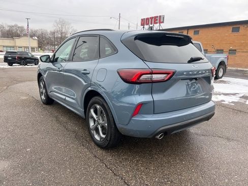 Certified 2024 Ford Escape ST-Line w/ Tech Pack #1 image 6
