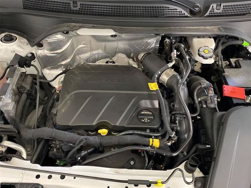 Used 2024 Buick Envista Preferred w/ Advanced Safety Package FWD image 19