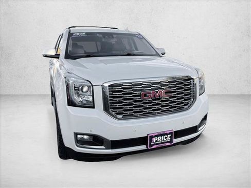Used 2019 GMC Yukon Denali AWD/4WD image 3