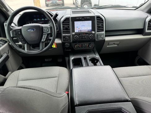 Used 2020 Ford F150 XLT w/ Equipment Group 302A Luxury AWD/4WD image 11