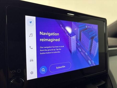 Used 2025 Toyota Corolla SE image 25