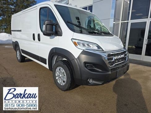 Used 2025 RAM ProMaster 2500 w/ Quick Order Package 22G SLT FWD image 1