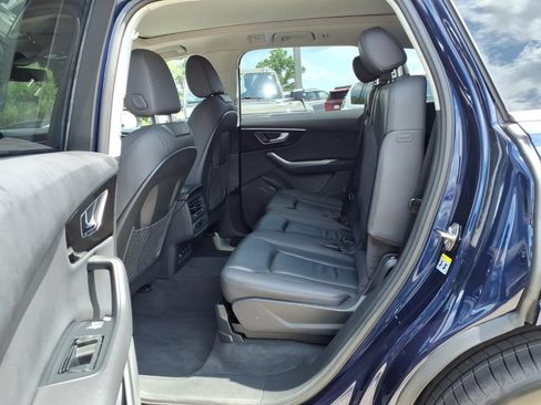Used 2022 Audi Q7 2.0T Premium AWD/4WD image 22