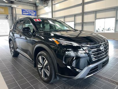 Used 2024 Nissan Rogue SL w/ SL Premium Package