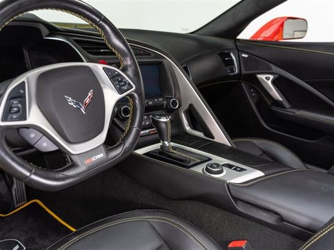Used 2018 Chevrolet Corvette Z06 RWD image 86