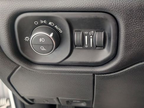 Used 2022 RAM 2500 Laramie AWD/4WD image 14