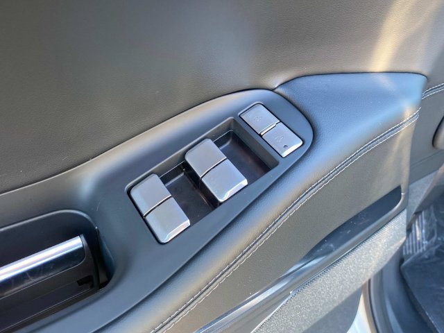 New 2027 Lincoln Navigator Reserve w/ Jet Appearance Package AWD/4WD image 12