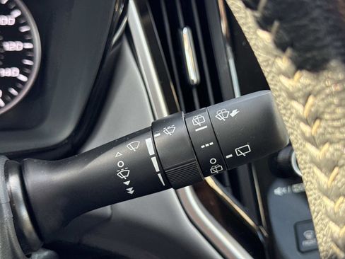 Certified 2024 Subaru Outback Premium image 28