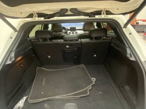 Used 2017 Mercedes-Benz GLA 250 4MATIC w/ Premium Package image 15