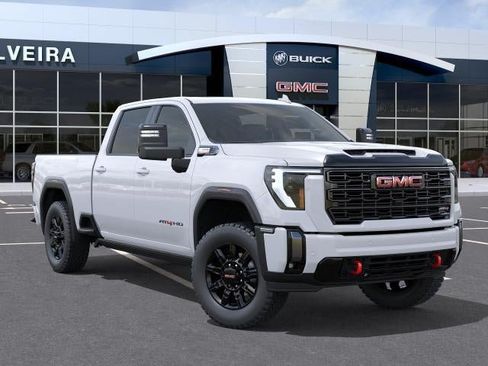 New 2026 GMC Sierra 3500 AT4 w/ AT4 Premium Plus Package AWD/4WD image 7