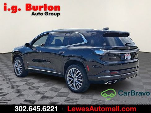 Certified 2026 Buick Enclave Avenir w/ Super Cruise Package AWD/4WD image 4