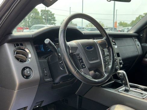 Used 2016 Ford Expedition EL Platinum AWD/4WD image 3