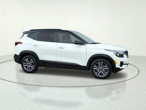 Certified 2022 Kia Seltos S AWD/4WD image 7