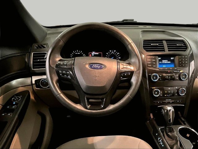 Used 2018 Ford Explorer 4WD image 6