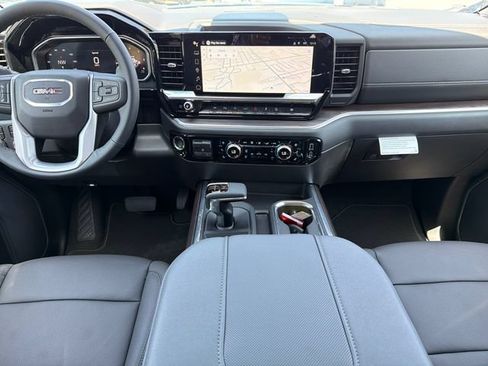 New 2026 GMC Sierra 1500 SLT w/ SLT Premium Plus Package AWD/4WD image 9