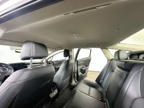 Used 2018 Honda Clarity Touring image 13