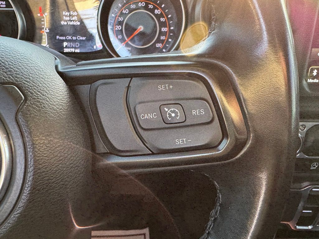 Used 2022 Jeep Wrangler Unlimited Sport AWD/4WD image 18