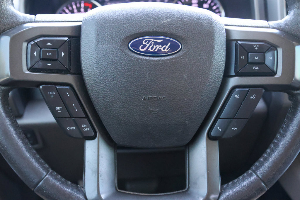 Used 2019 Ford Expedition Max XLT w/ Equipment Group 202A AWD/4WD image 27