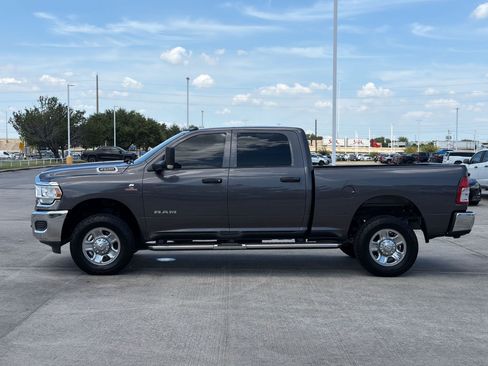 Used 2022 RAM 2500 Tradesman AWD/4WD image 2