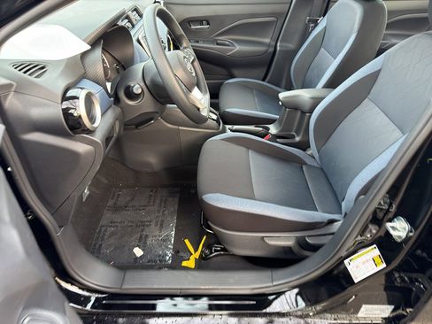 New 2025 Nissan Versa SV w/ Trunk Package image 15