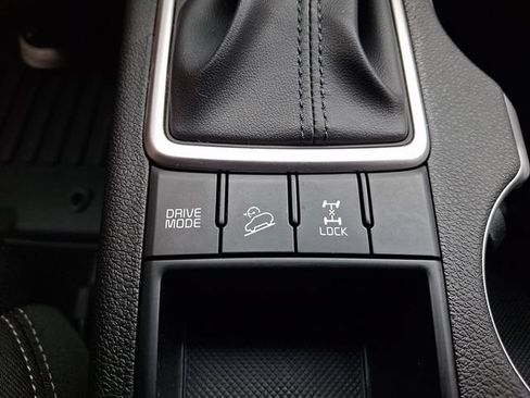 Used 2020 Kia Sportage LX AWD/4WD image 32