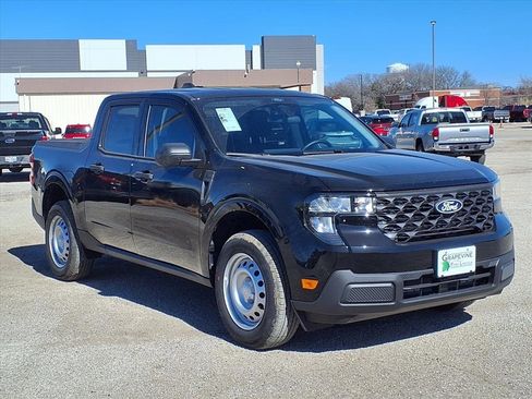 New 2026 Ford Maverick XL image 3