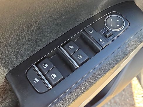 Used 2024 Kia Soul LX w/ Option Group 015 image 22