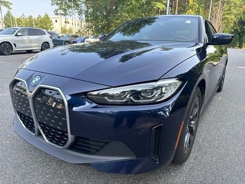 Used 2023 BMW i4 eDrive35 w/ Premium Package RWD image 2