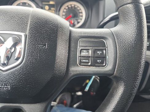 Used 2014 RAM 1500 Express image 25