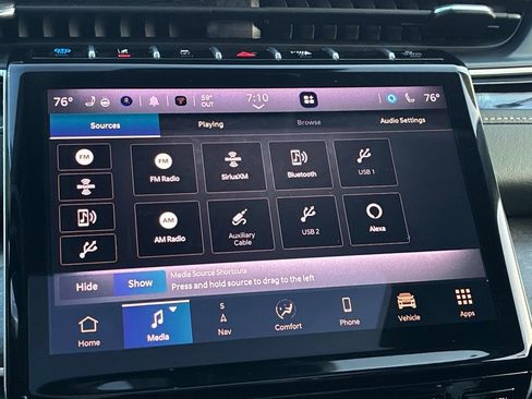 Certified 2023 Jeep Grand Cherokee 4WD 4xe w/ Luxury Tech Group II image 33