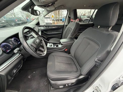 Certified 2021 Jeep Grand Cherokee L Laredo w/ Luxury Tech Group I image 21