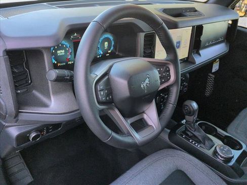 New 2025 Ford Bronco Big Bend image 3