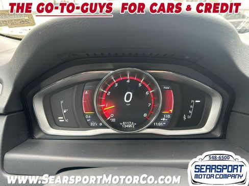 Used 2016 Volvo XC70 T5 Premier image 10