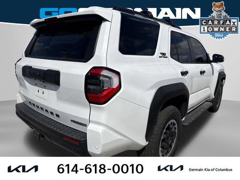 Used 2025 Toyota 4Runner TRD Off-Road Premium AWD/4WD image 4