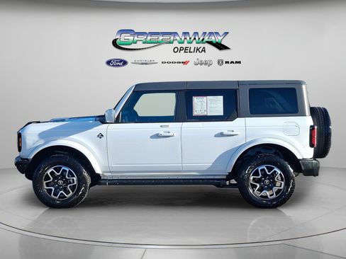 Used 2022 Ford Bronco Outer Banks AWD/4WD image 5
