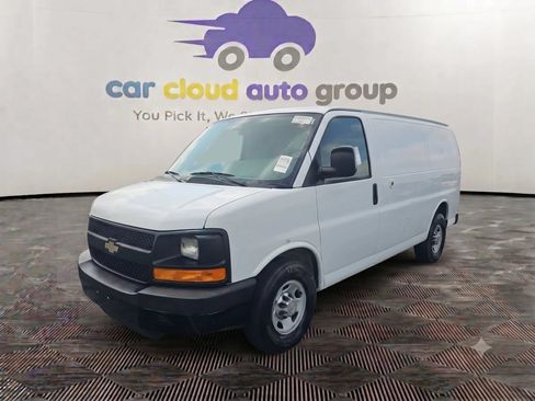 Used 2015 Chevrolet Express 2500 RWD image 1