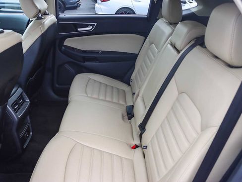 Used 2015 Ford Edge SEL w/ Equipment Group 201A image 17