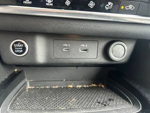 Used 2022 Nissan Rogue SV AWD/4WD image 22