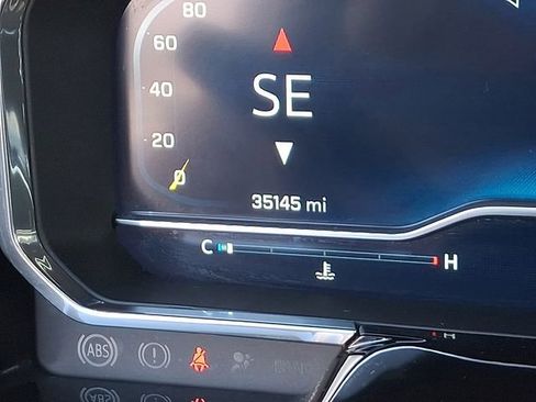 Used 2022 Chevrolet Silverado 1500 LT image 24