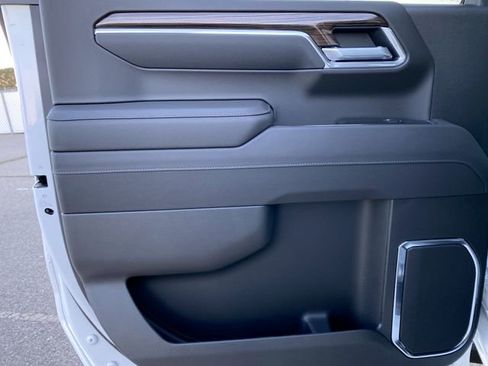 New 2026 Chevrolet Silverado 1500 LT image 27