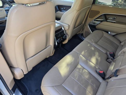 Certified 2023 Land Rover Range Rover SE AWD/4WD image 14