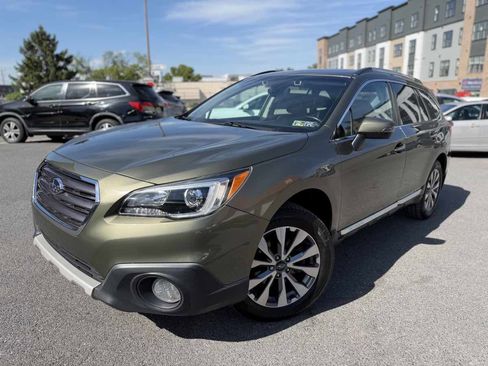 Used 2017 Subaru Outback 2.5i Touring w/ Popular Package #5A AWD/4WD image 3